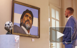 В Петербурге открылась выставка "Футбол как искусство"