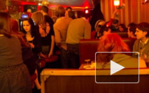 В Петербурге мужчина открыл стрельбу в баре на Ушинского