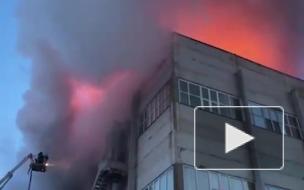 Площадь пожара в производственном здании в Коврове выросла до 800 кв. м