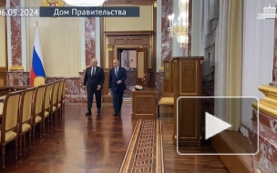 Путин приехал на встречу с правительством