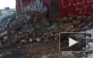 На Рузовской улице снесли кирпичную стену 1870 года постройки