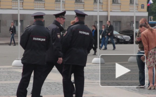 В Веселом поселке изнасиловали школьницу, а в Кировском районе таксист напал на девушку