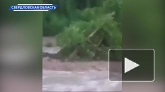 Режим ЧС: Из-за ливней уральский город Нижние Серги ушел под воду