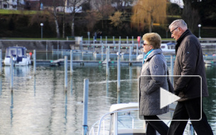 Пожилых петербуржцев отправят на профессиональное обучение