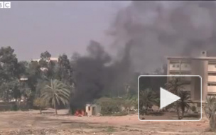 Студенты подожгли университет в Каире