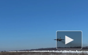 Минобороны показало, как Су-25 выполняет "змейку"