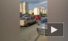 На Богатырском проспекте водитель сбил пешехода, после влетел в припаркованные автомобили