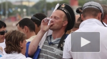 В День ВМФ Петербург атаковали пьяные тельняшки