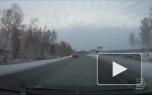 Растерялся.