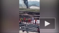 В Китае самолет со 122 пассажирами выкатился за пределы ...