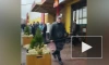 Мужчина напал с ножом на покупателей магазина "Окей" в Петербурге