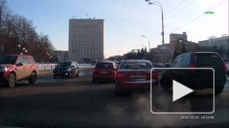 Занесло.