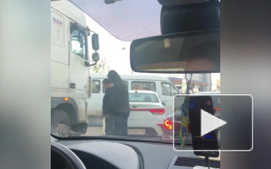 Фура влетела в иномарку в Красногвардейском районе