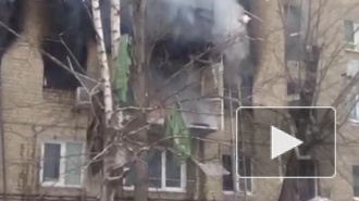 Видео: сильнейший пожар после взрыва в Саратове тушили 65 человек
