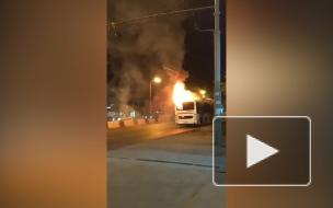 В Ростове-на-Дону на ходу загорелся автобус с пассажирами