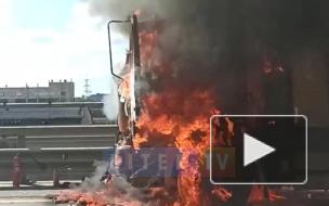 Видео: на юге ЗСД сгорел самосвал