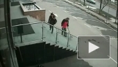На капоте