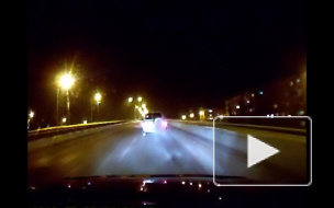 Очевидец снял падающий метеорит над Омском
