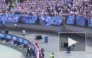 Фанаты Зенита громили колонки, матерились и крыли НТВ