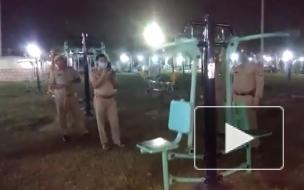 Работающие в пустом парке тренажеры заставили полицию задуматься о призраках