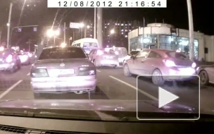 ДТП на Кронштадской площади, Санкт-Петербург, 8.12.2011 