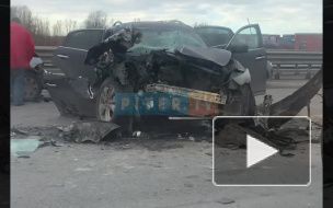 Видео: на Таллинском шоссе столкнулись две иномарки 
