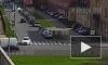 Видео: две легковушки столкнулись под Кантемировским мостом