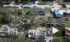 Видео последствий: в США торнадо бросил автомобиль на жилой дом и убил хозяина дома