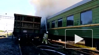 Появилось видео горящего пассажирского вагона в Астрахани
