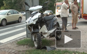 Мотоциклист, упавший на проезжую часть, остается в больнице