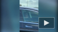 Видео: водитель спит за рулем Теслы на оживленной трассе