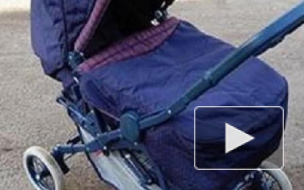 В Петербурге ВАЗ протаранил коляску с двухлетним ребенком на переходе