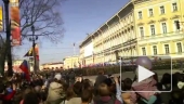 Шествие ветеранов по Невскому проспекту 9 мая