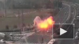 Опубликовано видео взрыва ракеты на шоссе в Израиле, ...
