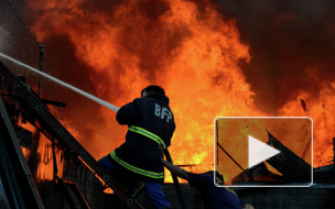 Заложниками пожара в Приморском районе Петербурга стали 40 человек