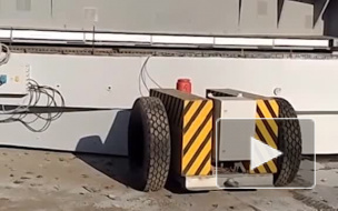 Появились фото и видео с "Зенит-Арены", где впервые закатывают выдвижное поле