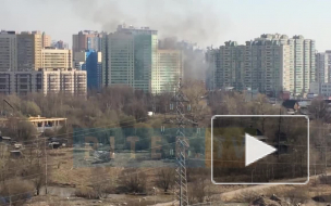 Видео: в Кудрово загорелся частный дом