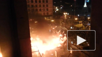 На Майдане вновь горят покрышки и собираются недовольные люди